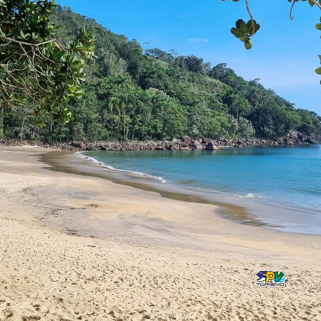 TRILHA DAS 7 PRAIA - UBATUBA